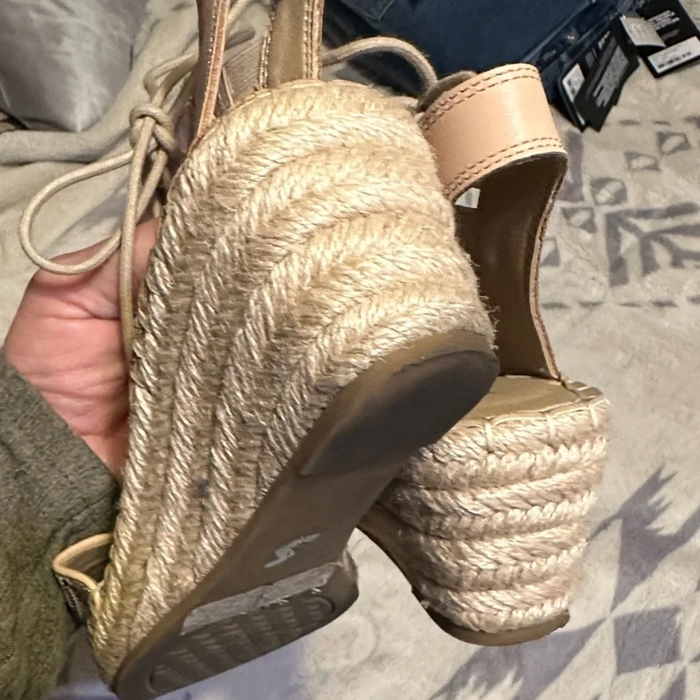 Rockport Beige and Multicolor Espadrille Sandals